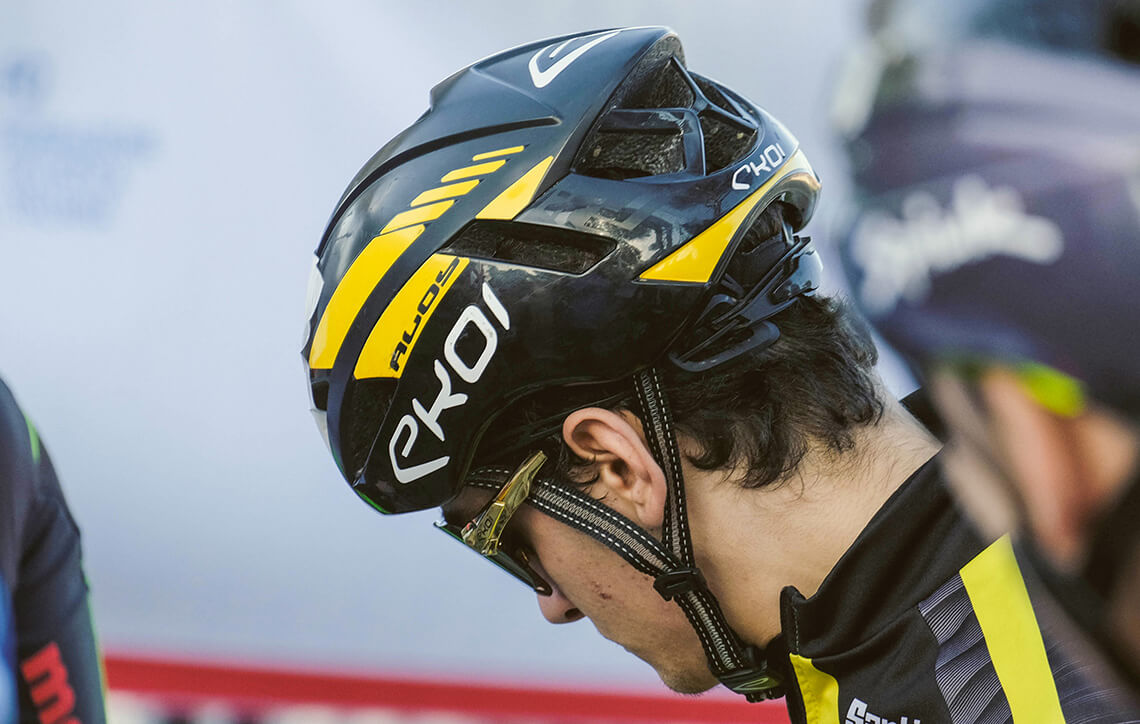 01_tofu_helmet_1140x724